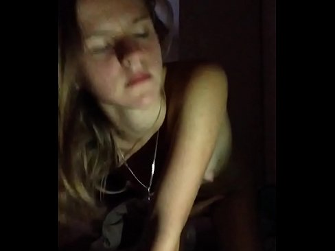 ❤️ Uma garota se masturba e se ejacula ❤️❌ Porno em nós ☑